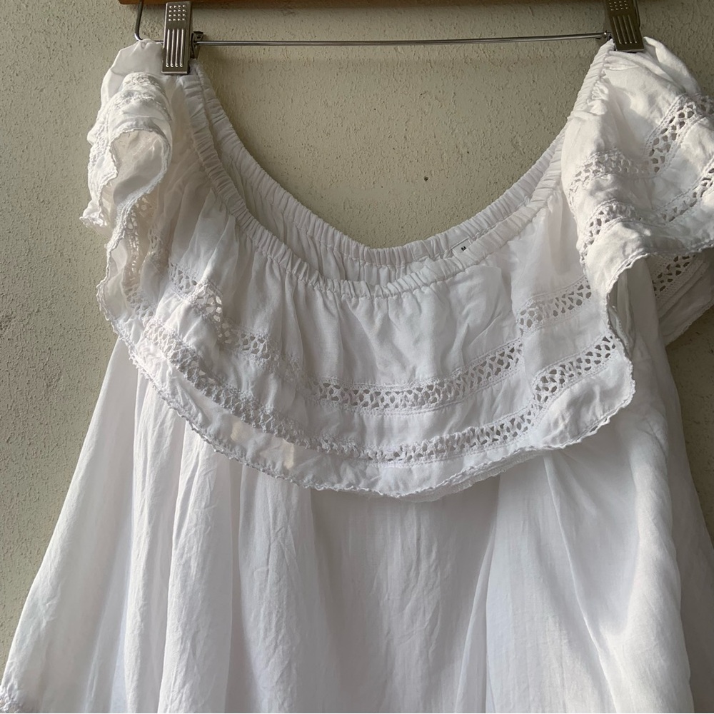 Wilfred White Ruffled Women's Top - Picture 3 of 10